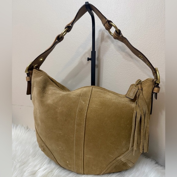 Coach Handbags - Vintage COACH Soho Hobo Suede Leather Shoulder Tan Suede 8A16